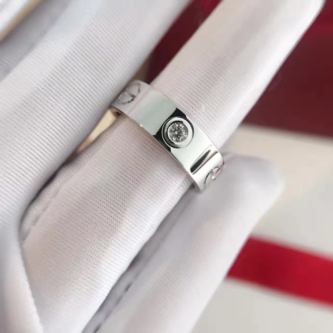 Cartier Love Ring replica, One Diamond & White Gold