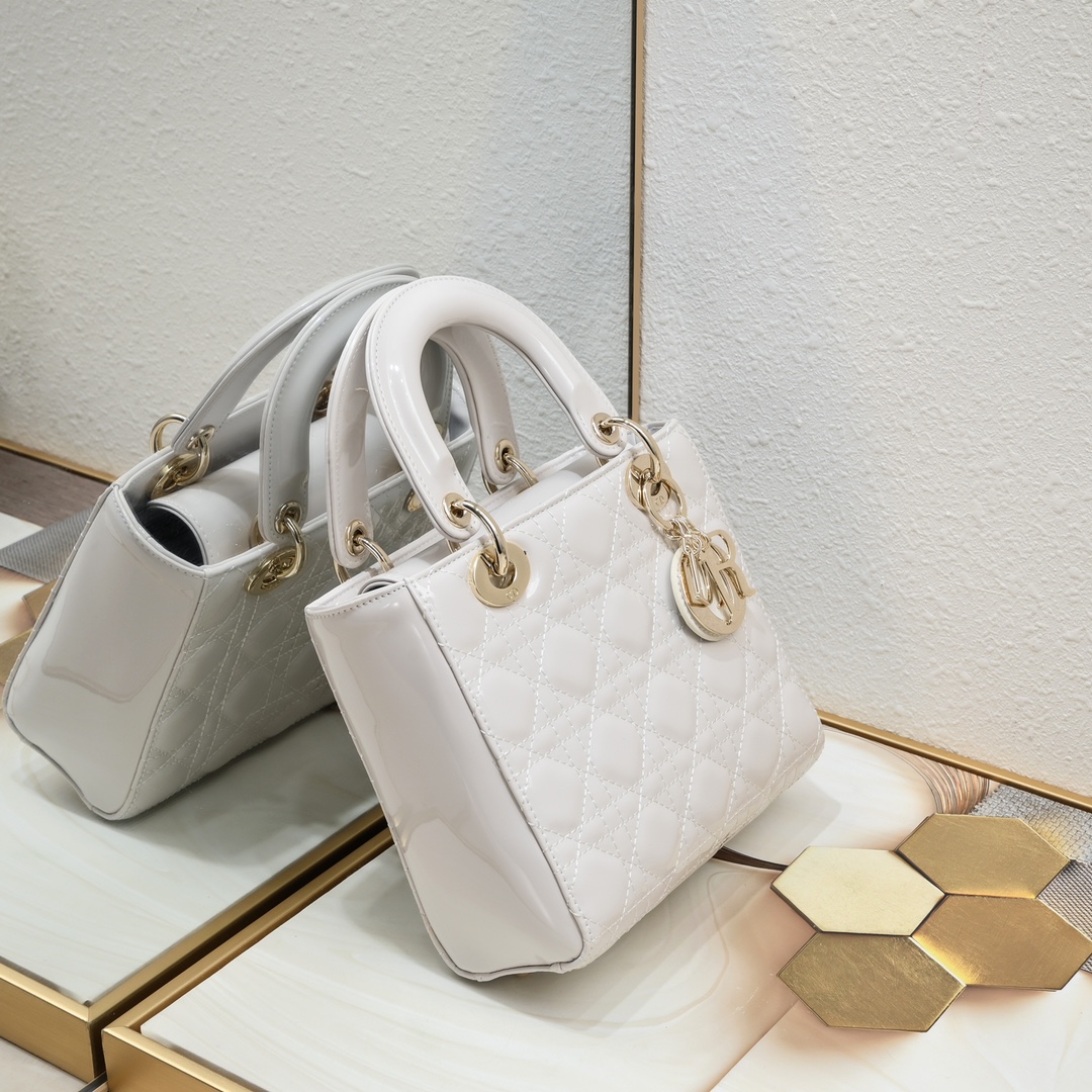 Small Lady Dior My ABCDior Bag White patent leather CD2026 XB081 20cm