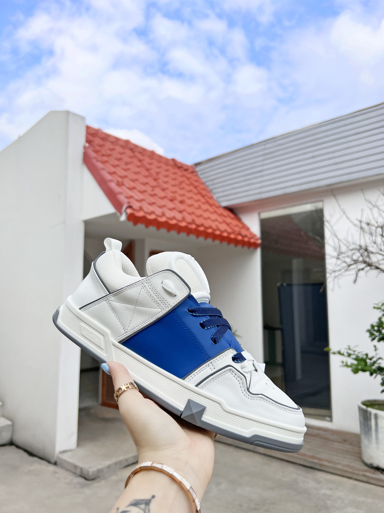Valentino shoes (35-45) V007