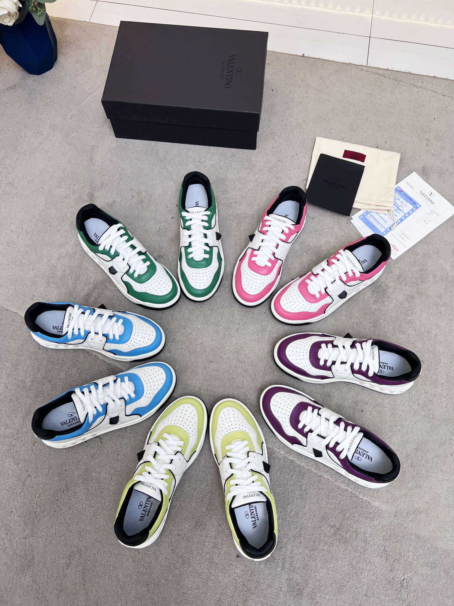 Valentino shoes (35-45) V003