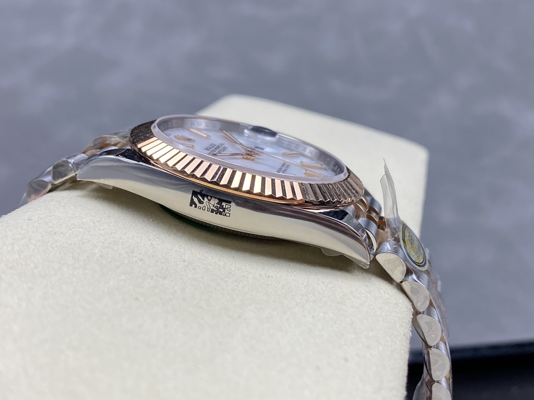 Rolex Datejust Steel & Everose Gold White Dial M126231 0017