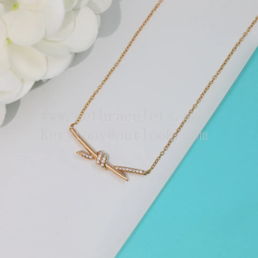 Tiffany Knot Pendant in Yellow Gold/Rose Gold/White Gold With Diamonds