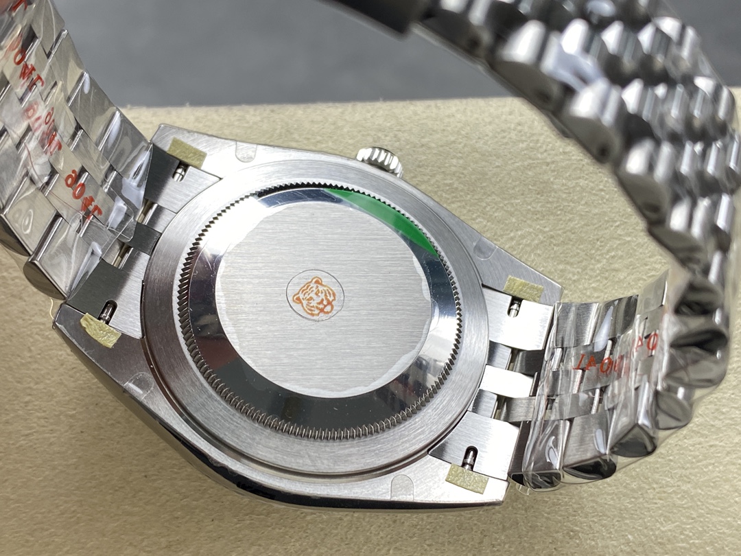 Rolex Datejust 126234 Blue Index Dial Fluted Bezel 36MM Unisex Replica Watch