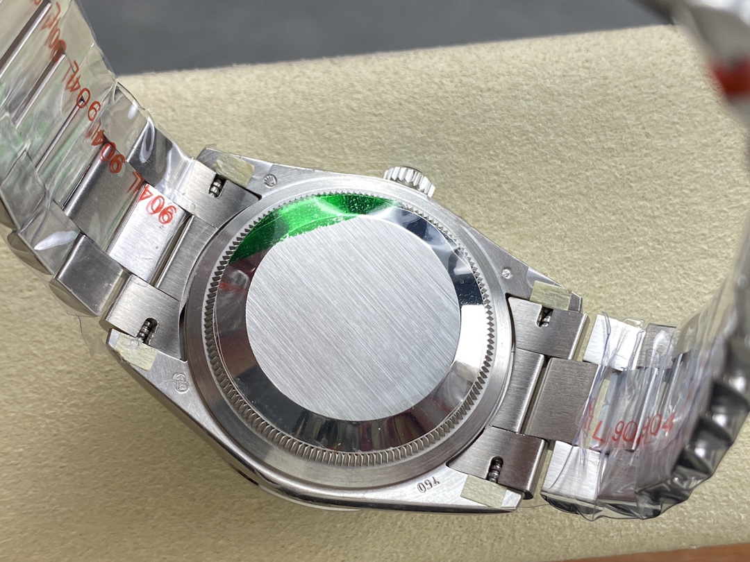 Rolex Day Date 36mm Bright Blue Diamond-Set Dial Diamond-Set Bezel m128396tbr 0024