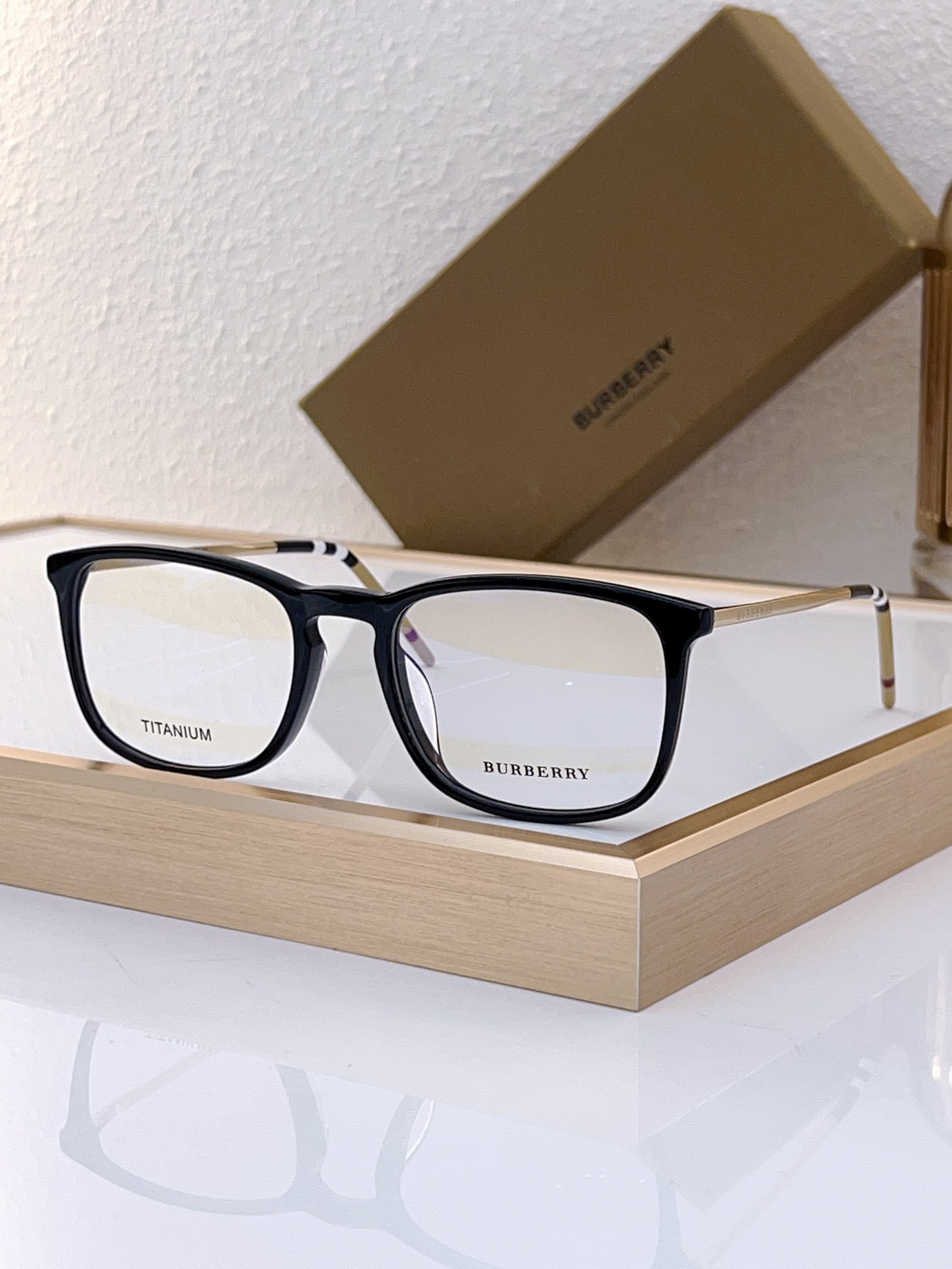 Burberry Sunglasses