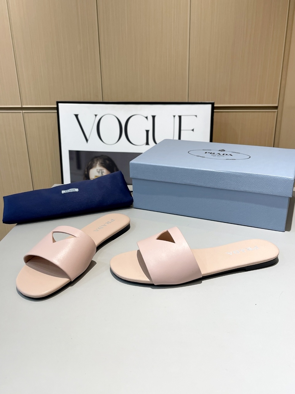 Prada Shoes Hollow out women's slippers