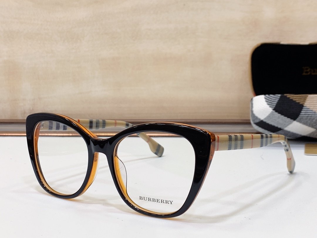 Burberry Sunglasses