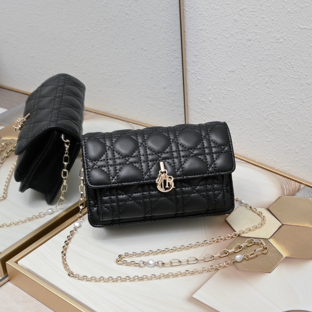 Dior Lady Dior Daily Chain Pouch Cannage lambskin Shoulder Bag Handbag