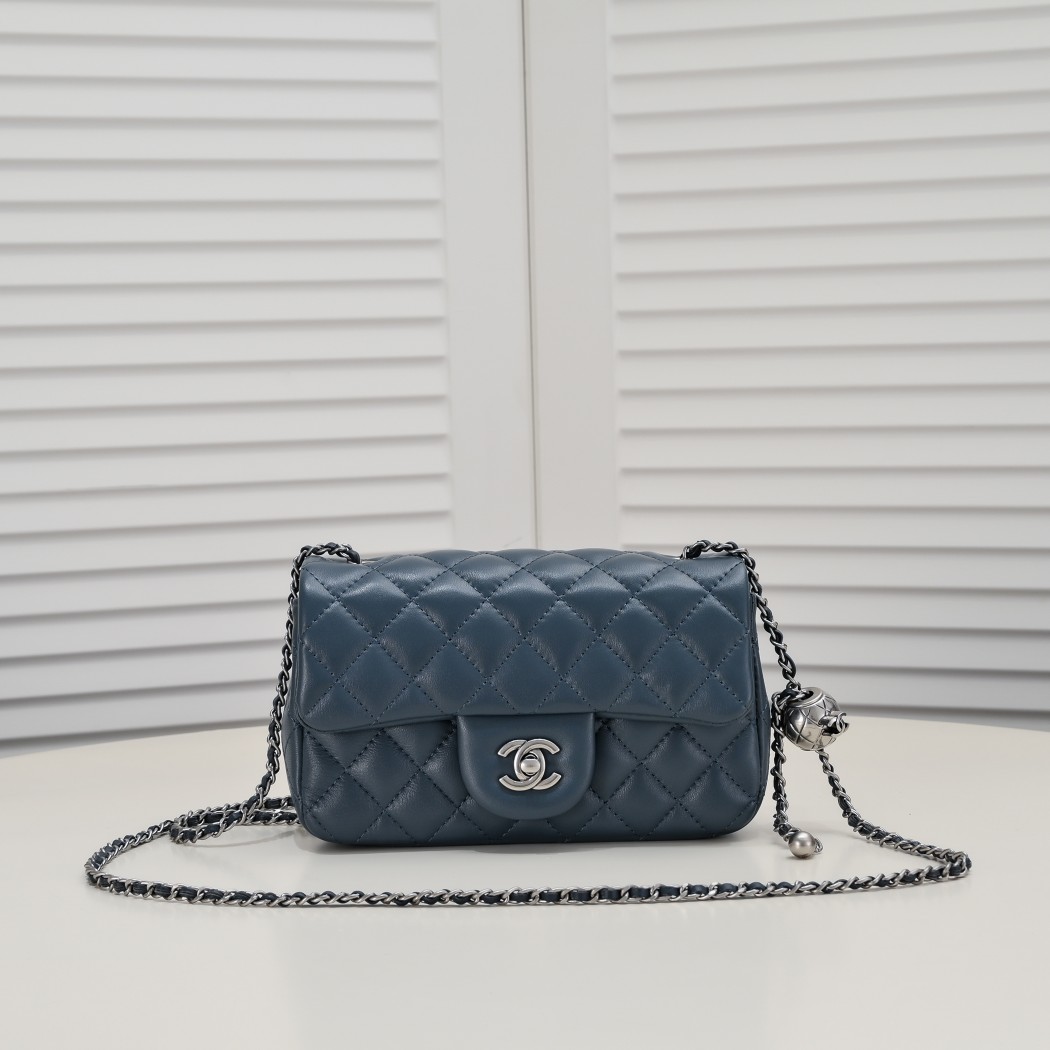Chanel Cross Body Metal Ball Chain Shoulder Bag Handbag