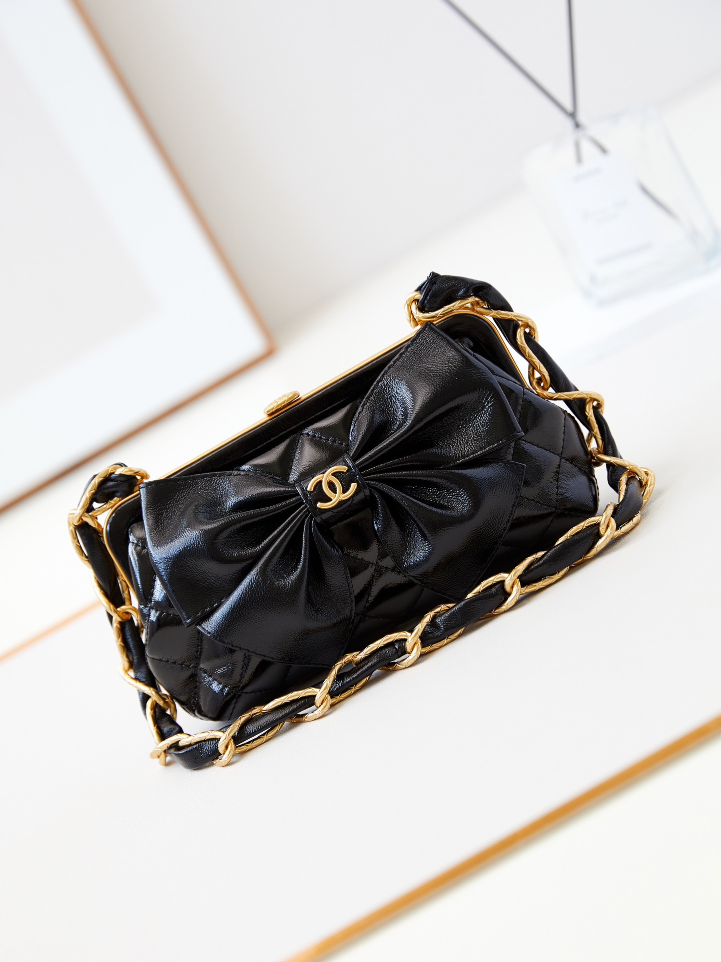 Chanel 10A Handbag Shoulder Bag Top Mirror Quality Version AP5127
