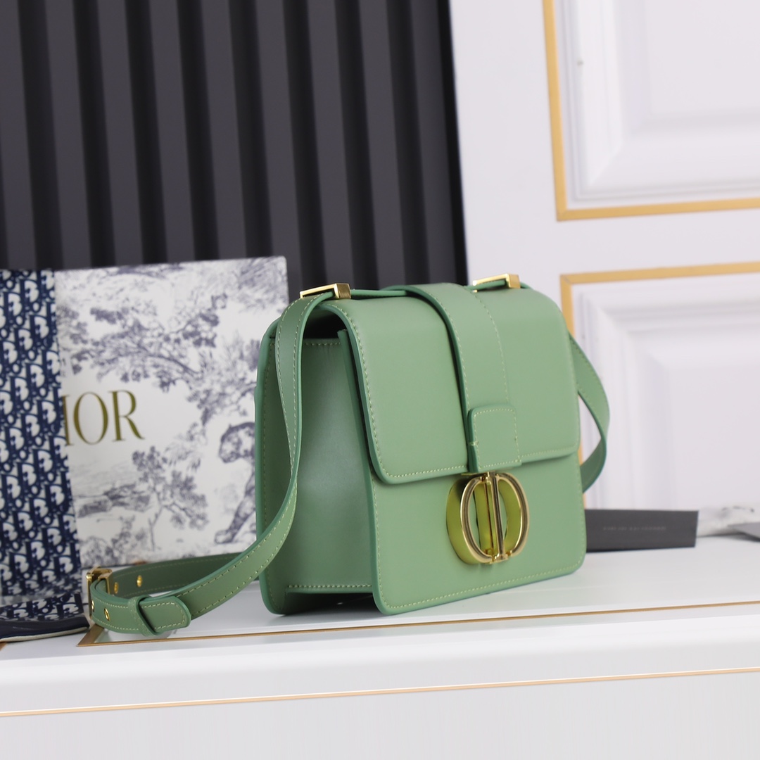 30 Montaigne Bag Green CD-1001 XB081 24cm