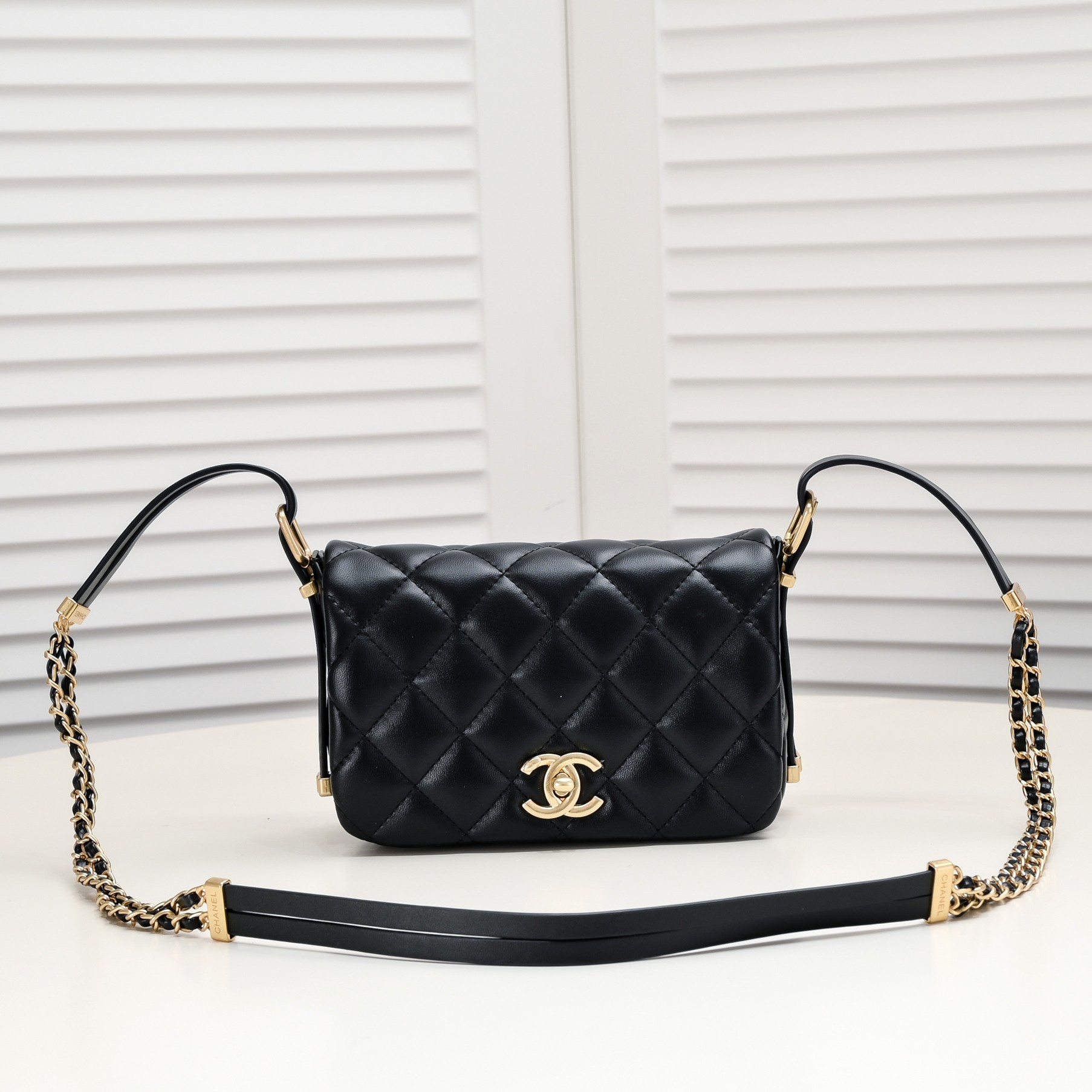 Chanel 23B Messenger Bag Small Shoulder Bag Handbag