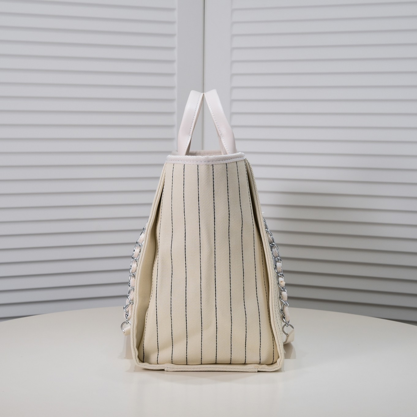 Chanel Cruise Chain Canvas Beach Bag Shopping bag Tote Shoulder Bag Handbag