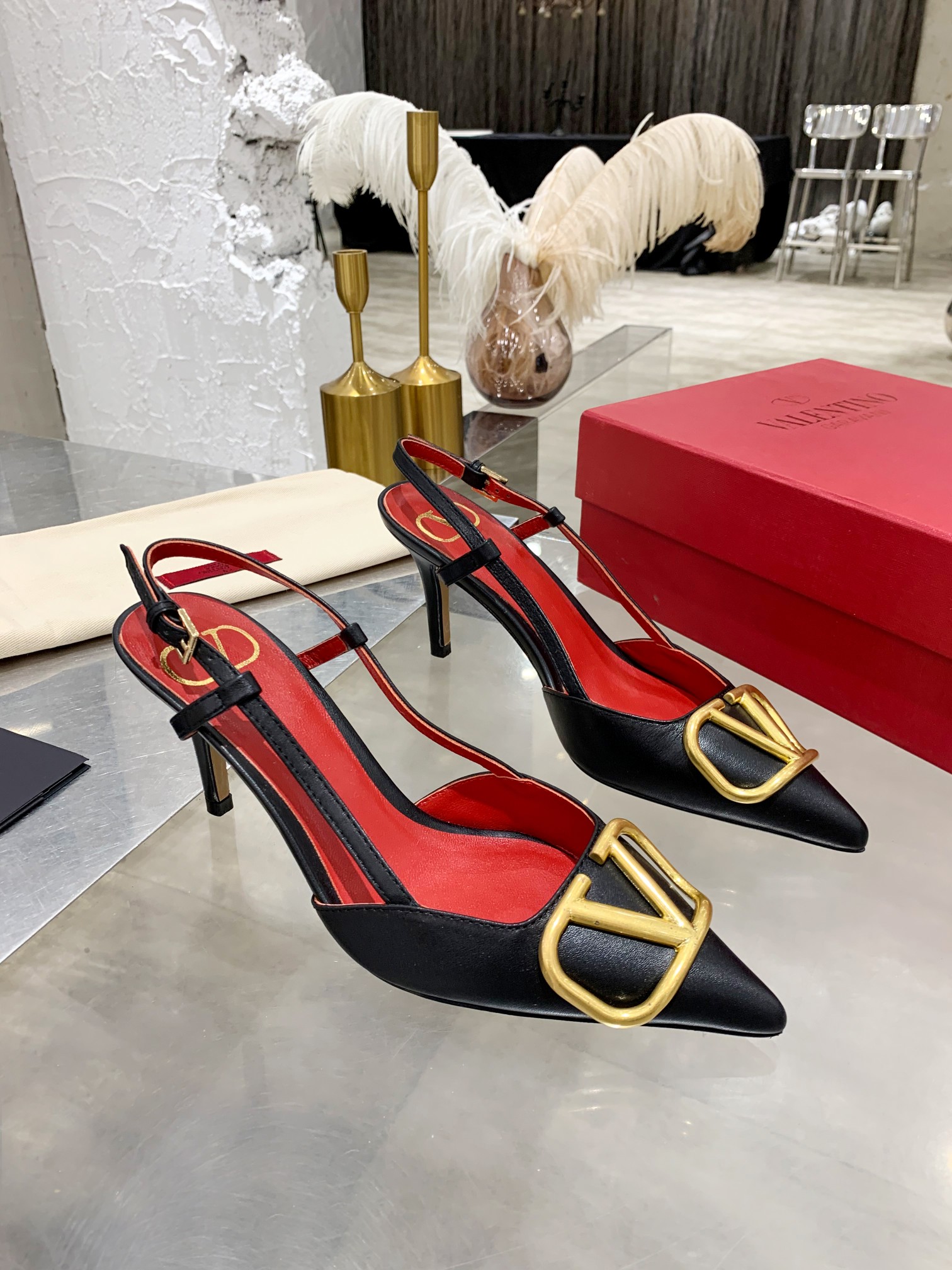 Valentino shoes 019 XM092