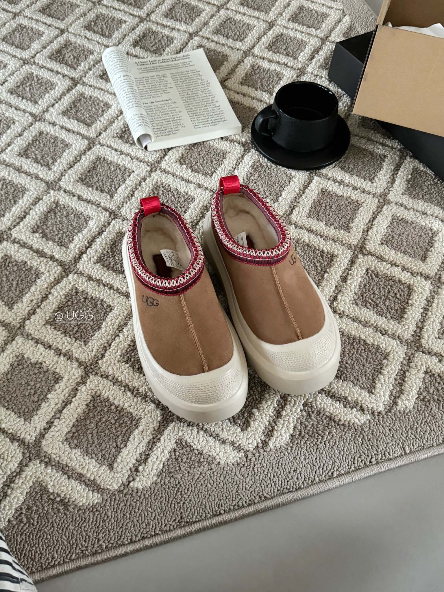 UGG shoes 004 BY081
