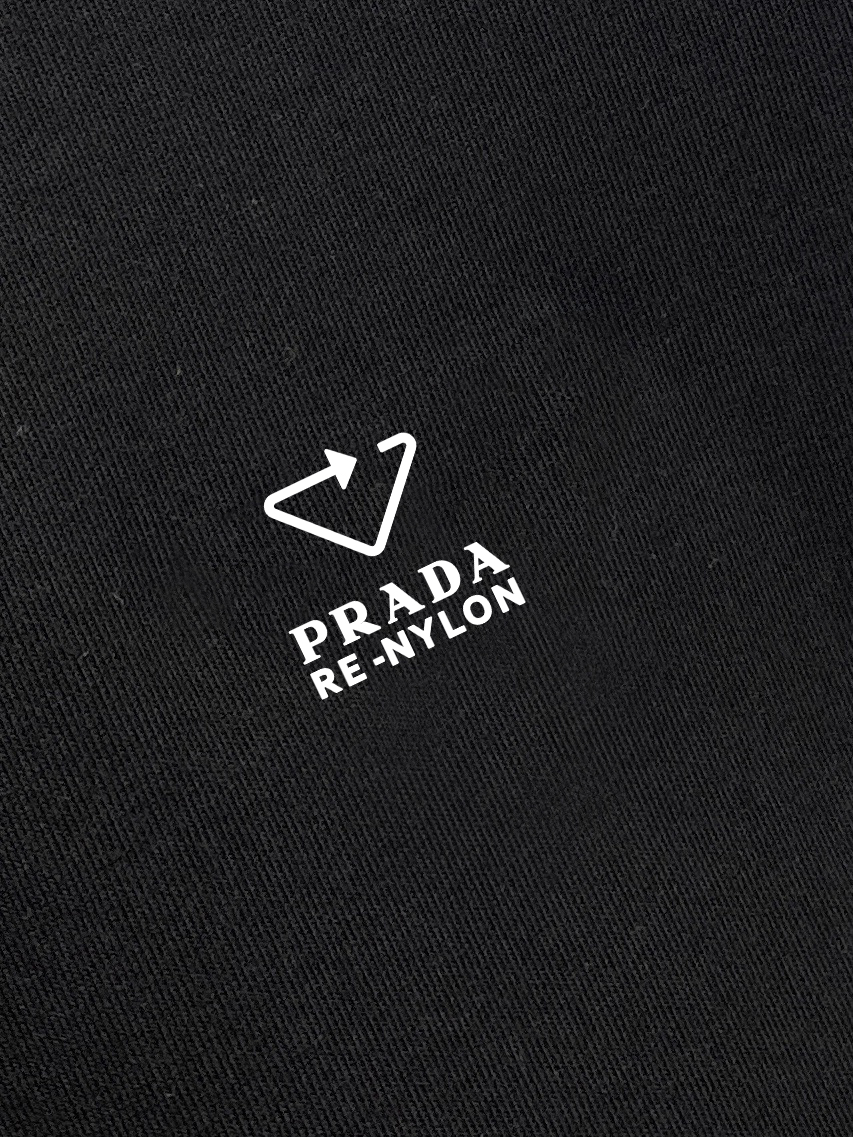 Prada T-Shirts 014