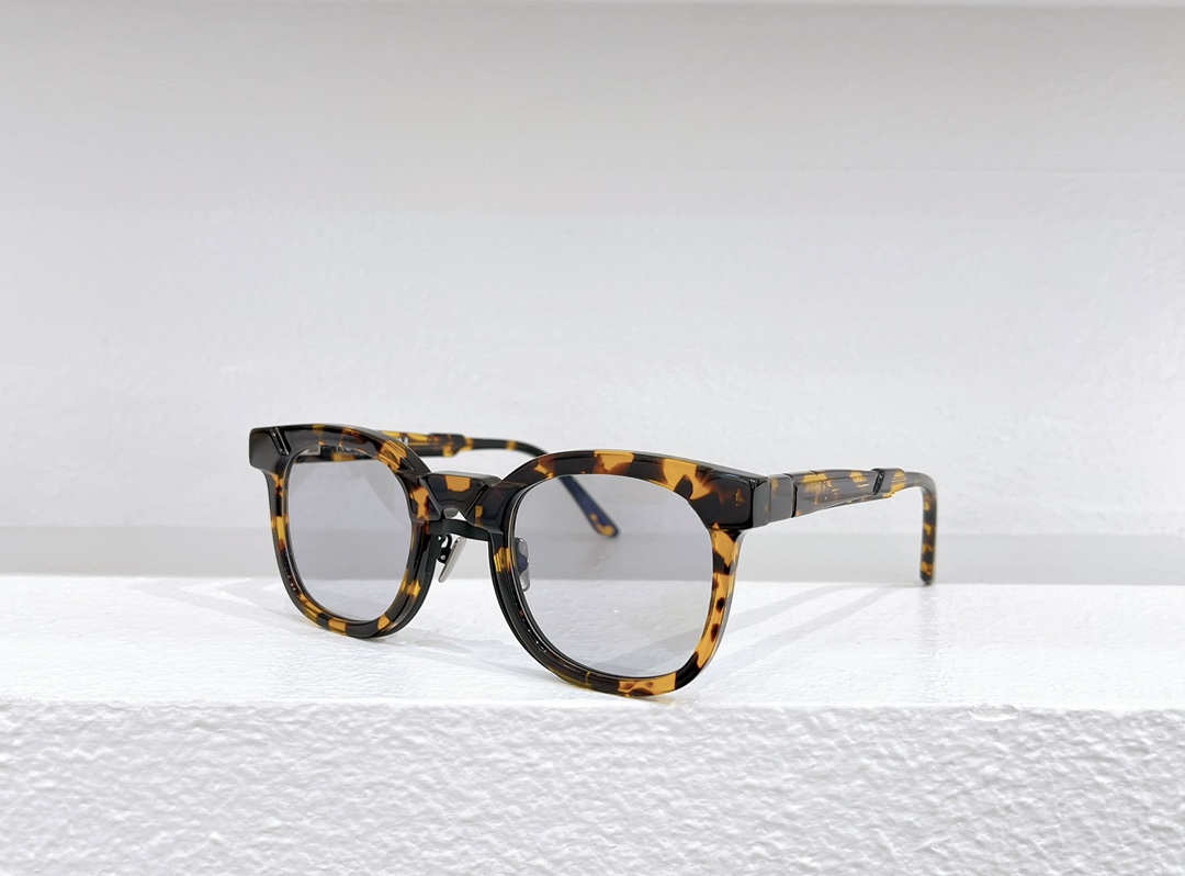 KUB RAUM Sunglasses