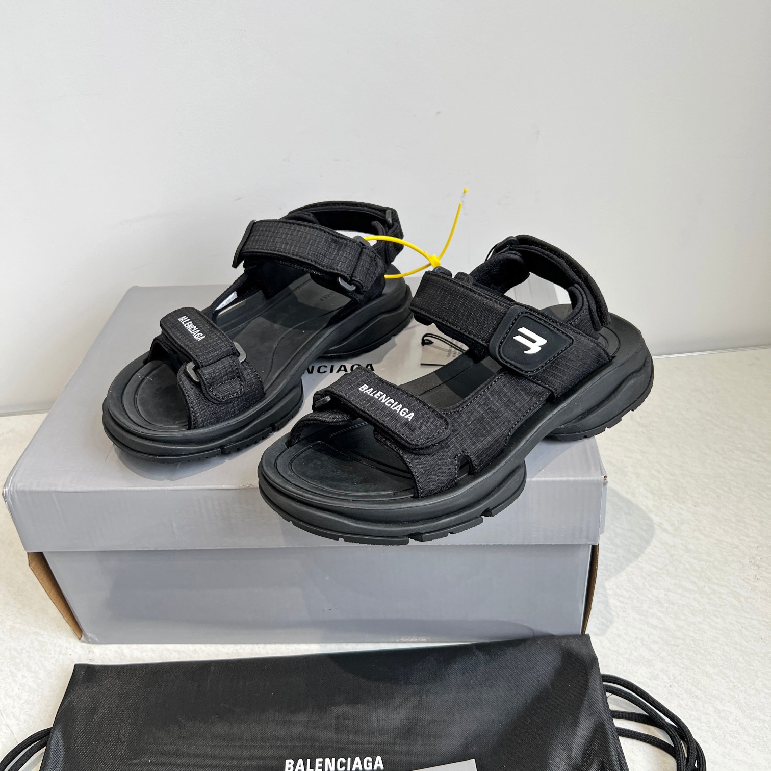 Balenciaga Shoes Tourist Velcro Couple Sandals