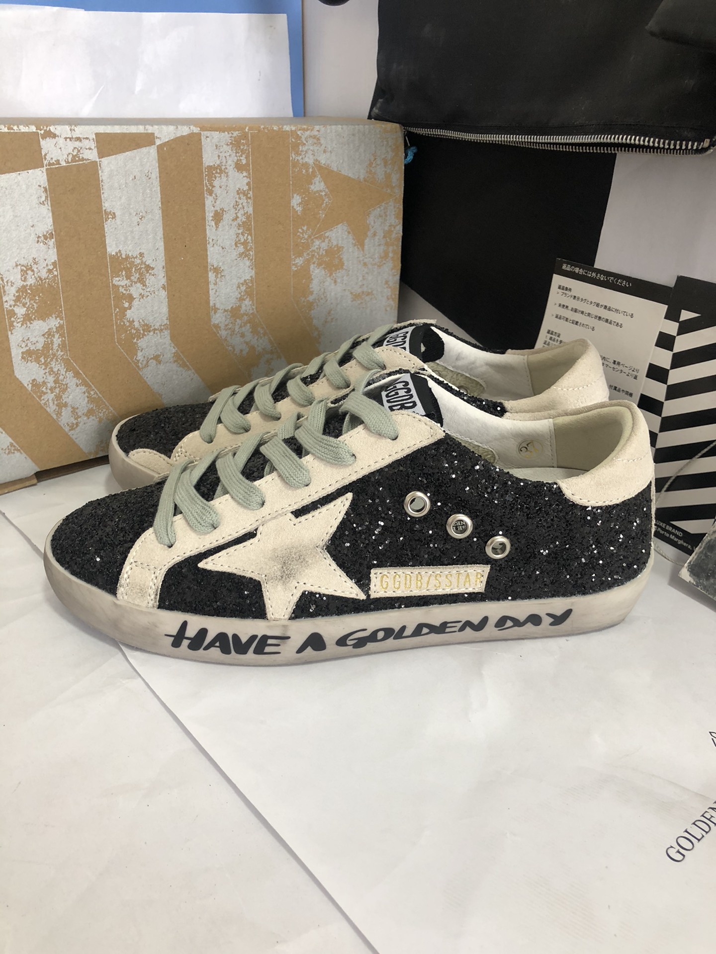 Golden Goose shoes 005 HL022