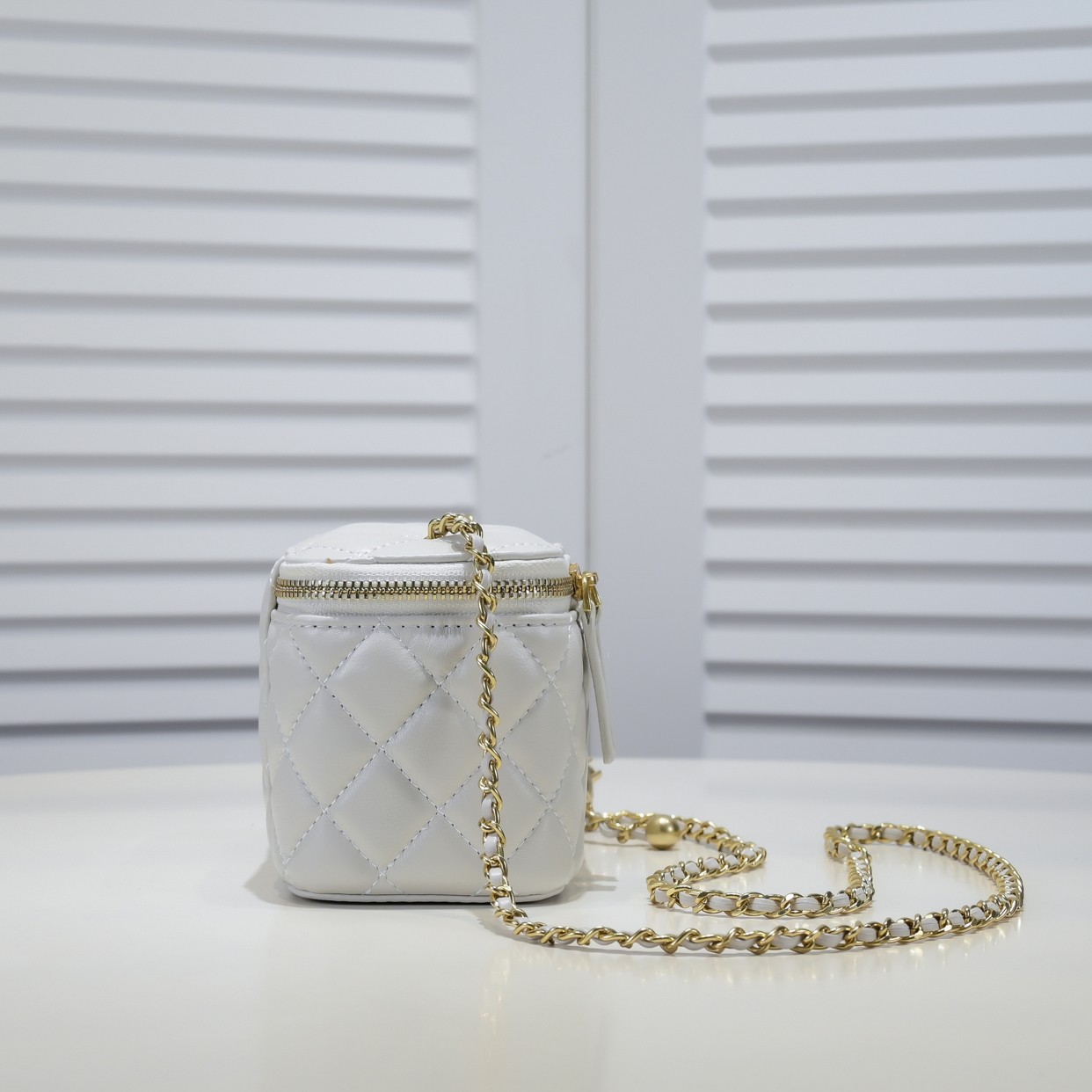 Chanel Golden·Ball Makeup Box Bag Shoulder Bag Handbag
