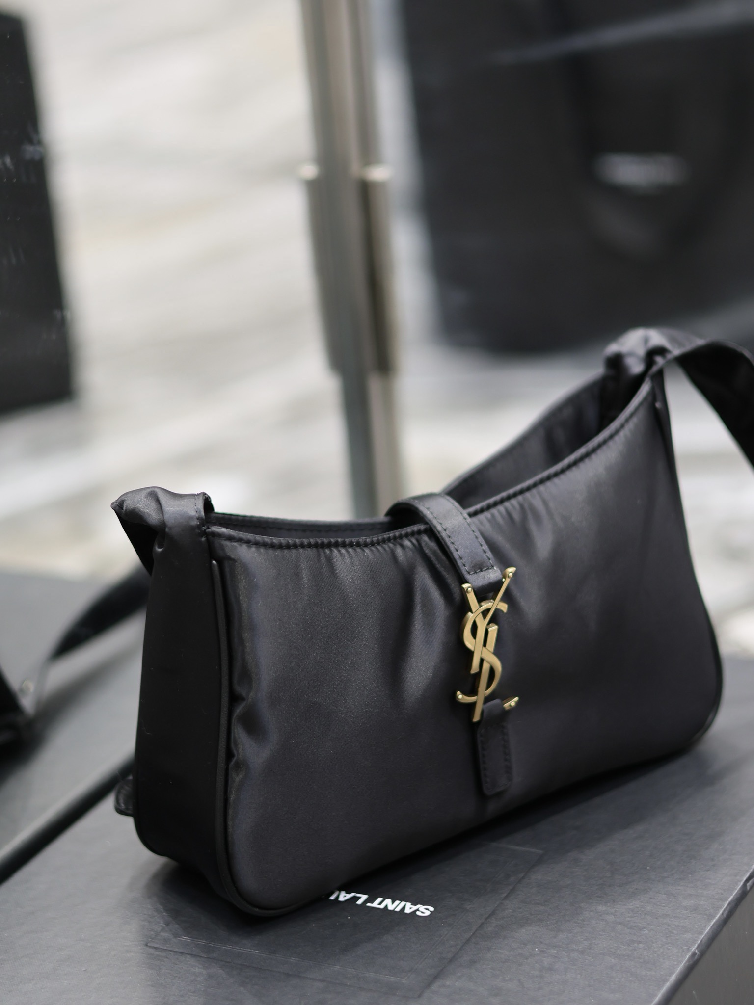 Saint Laurent 10A Handbag Shoulder Bag Top Mirror Quality Version