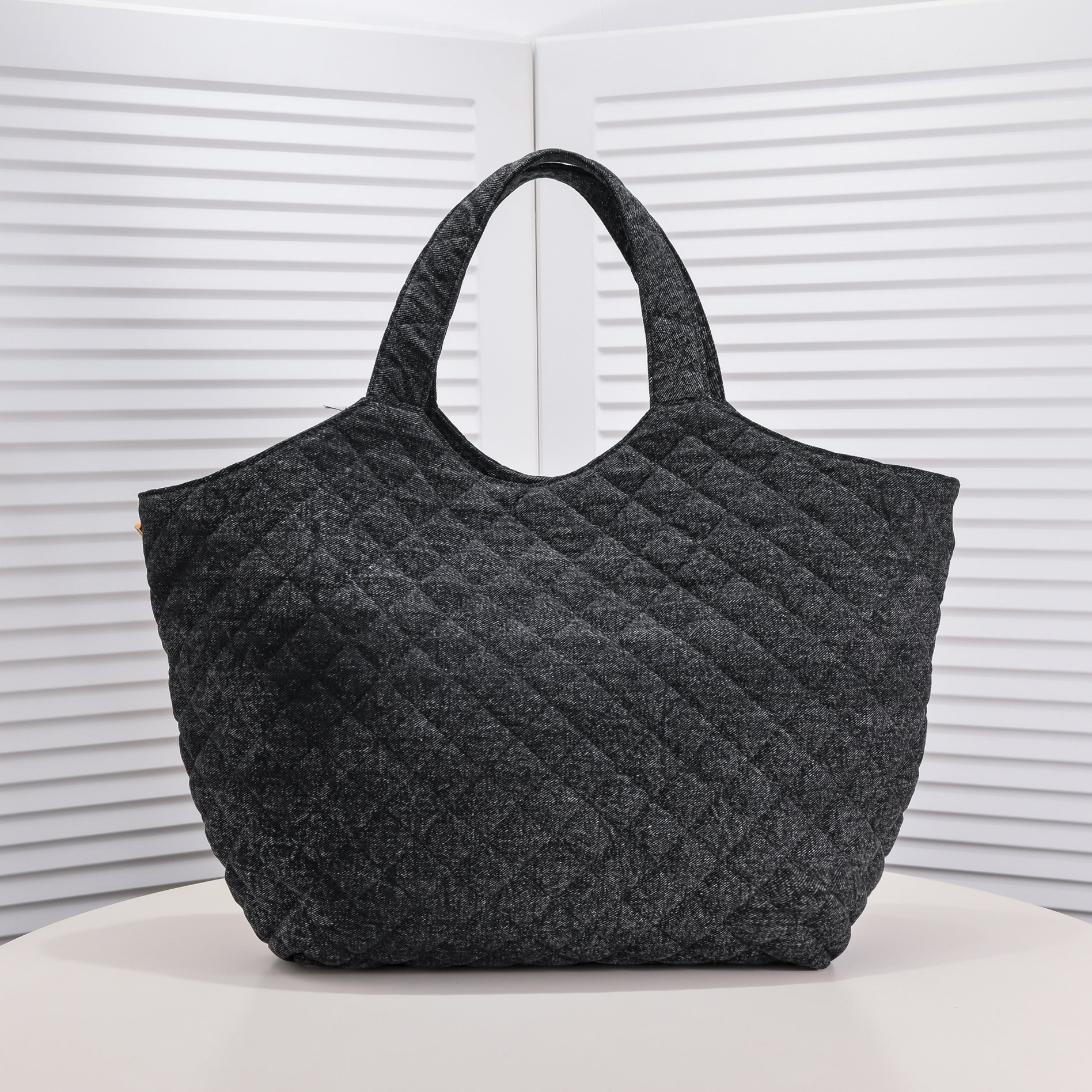 Saint Laurent YSL Icar Maxi Shopping Bag In Quilted Shoulder Bag Handbag
