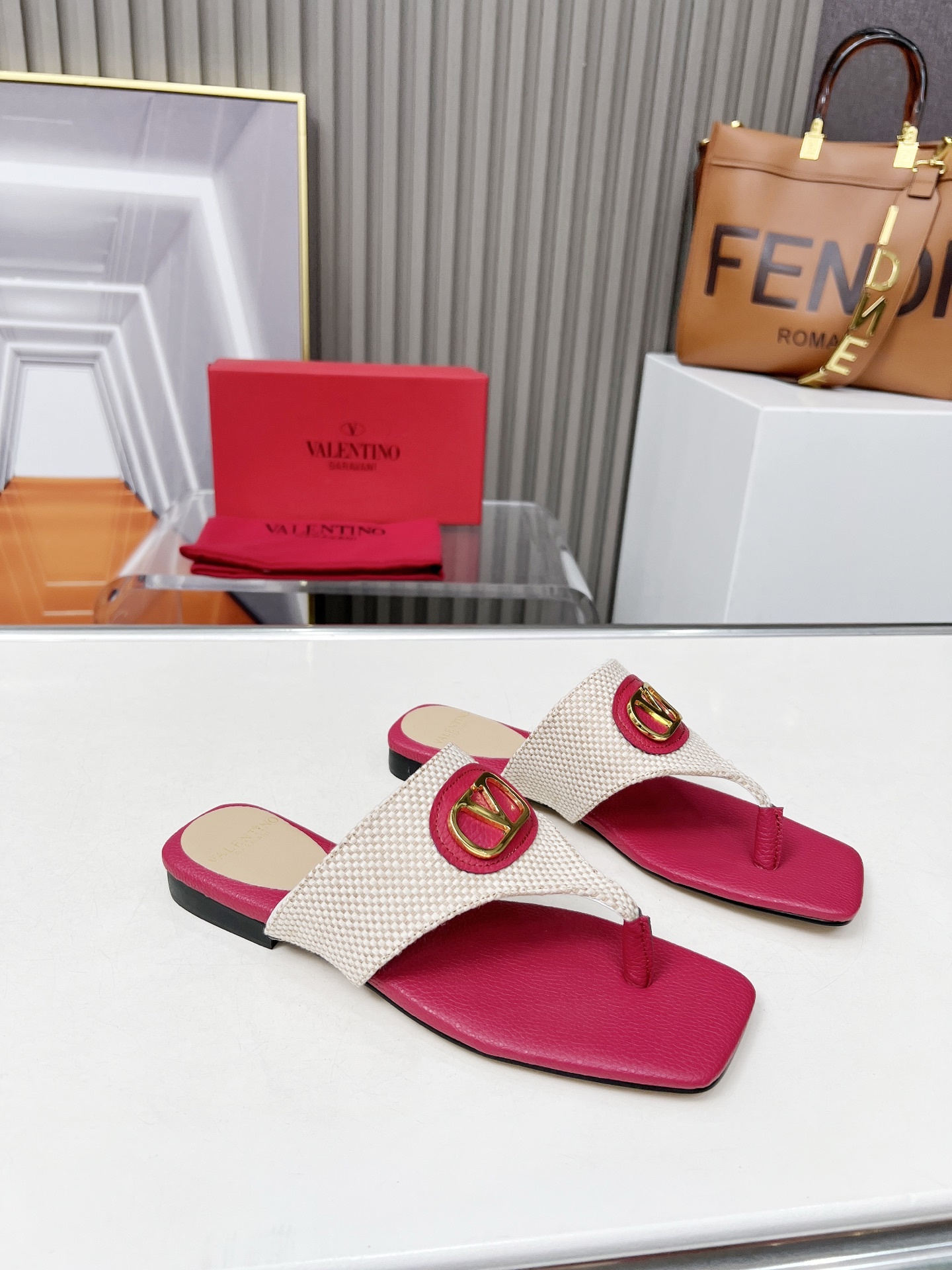 Valentino Shoes Summer new flip-flops for women
