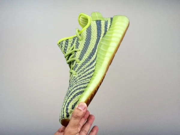 Yeezy350 Boost V2 “Semi Frozen Yellow”(Replica)