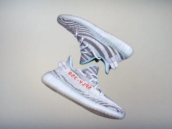 Yeezy350 Boost V2 “Blue Tint”(Replica)