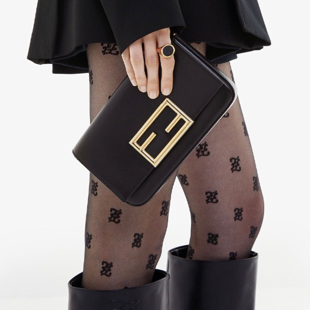 FENDI Chain Wallet Crossbody Bag(Replica)