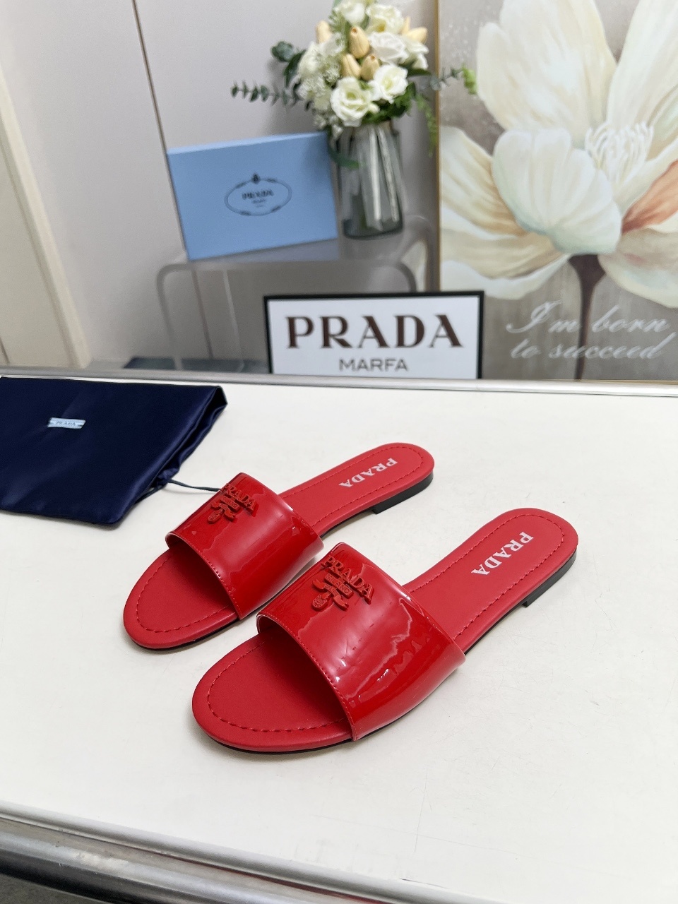 Prada Shoes The latest slippers of 2025
