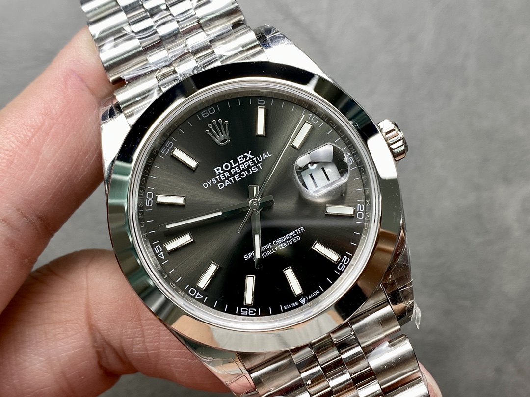Rolex Datejust 41 41mm 126300 0012 Bright Black Index Dial