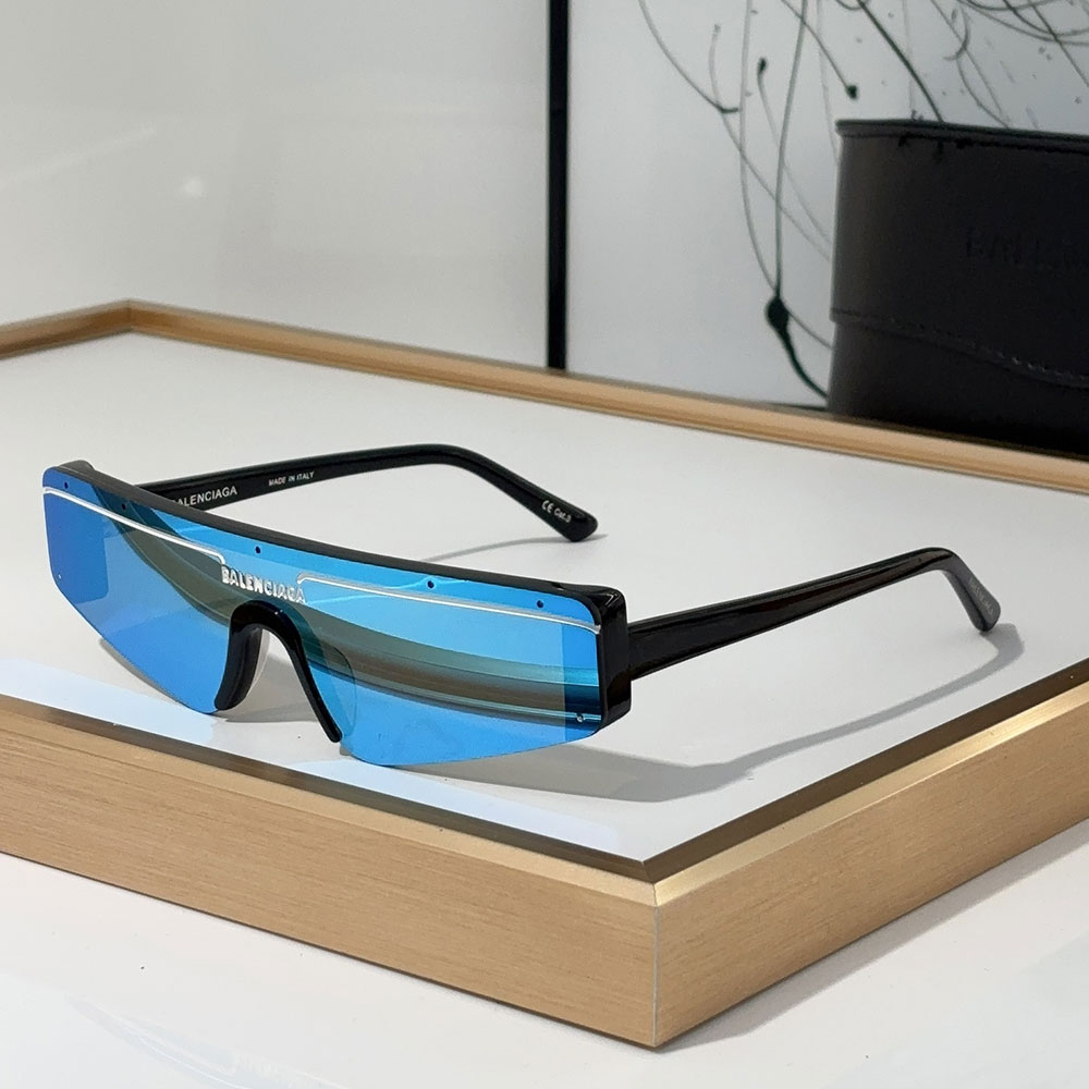 Balenciaga Mirror Logo sunglasses Top quality （Replica）