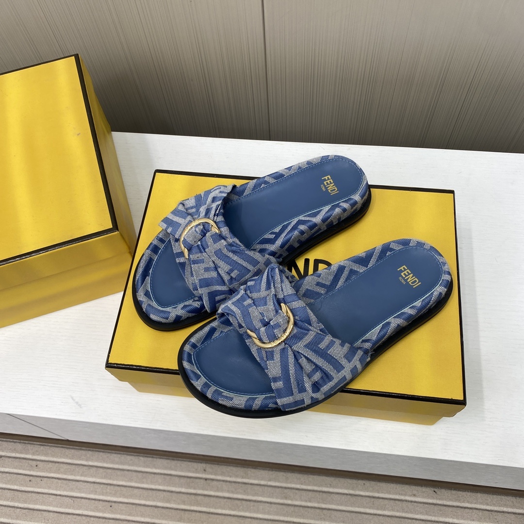 Fendi Shoes feel Reading FF slippers for couples