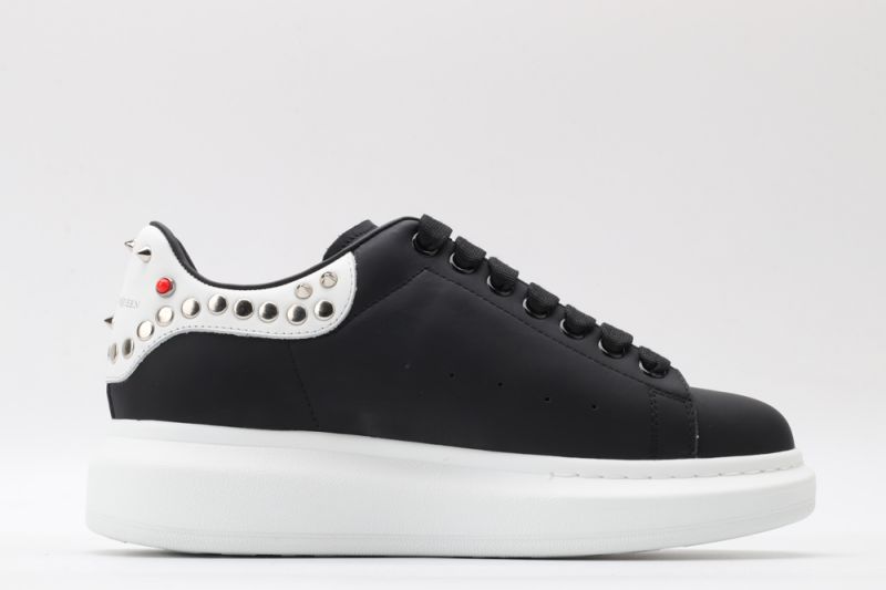 Alexander McQueen Oversized Snaker Shoes