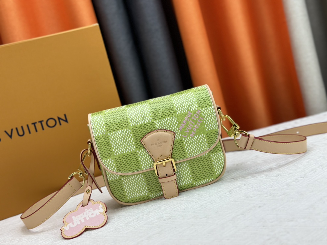 Louis Vuitton Montsouris Small Messenger Bag M40665 Shoulder Bag Handbag
