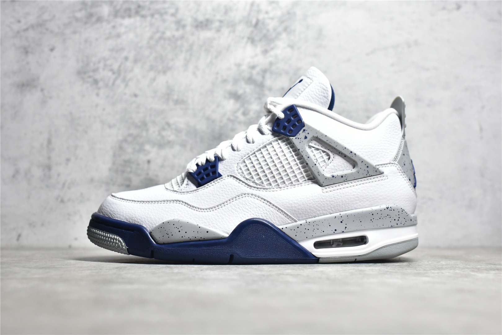 Air Jordan 4 Retro Midnight Navy DH6927-140