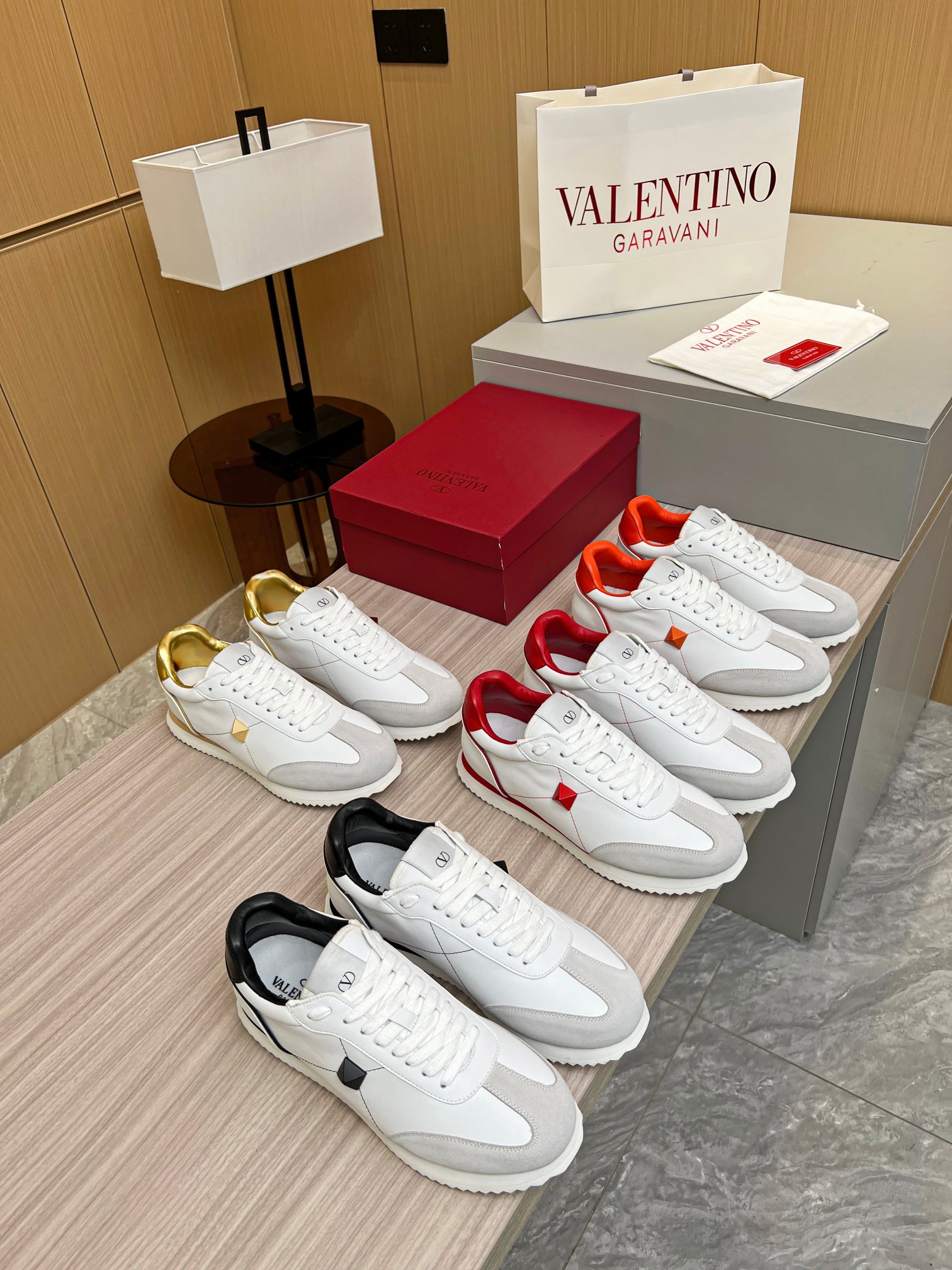 Valentino 001 Casual shoes XM 092