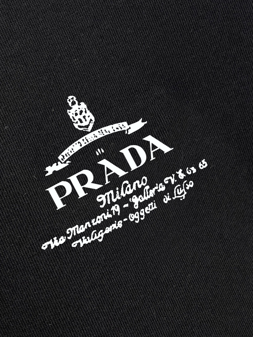Prada T-Shirts 013