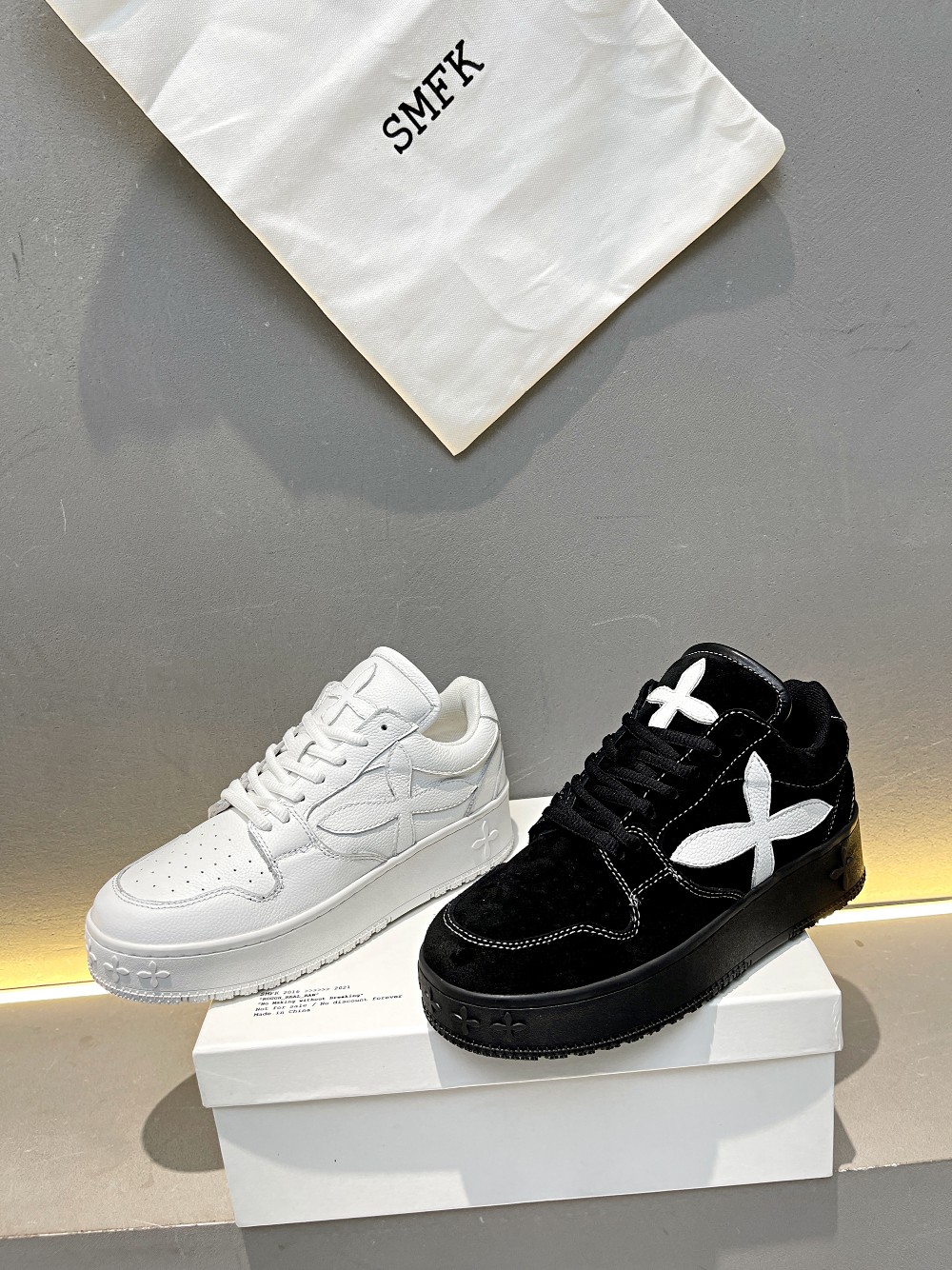 SMFK 001 Casual shoes XM 042