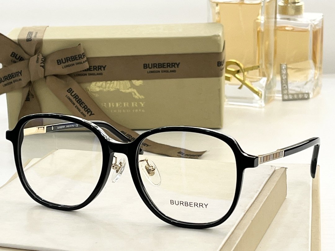 Burberry Sunglasses