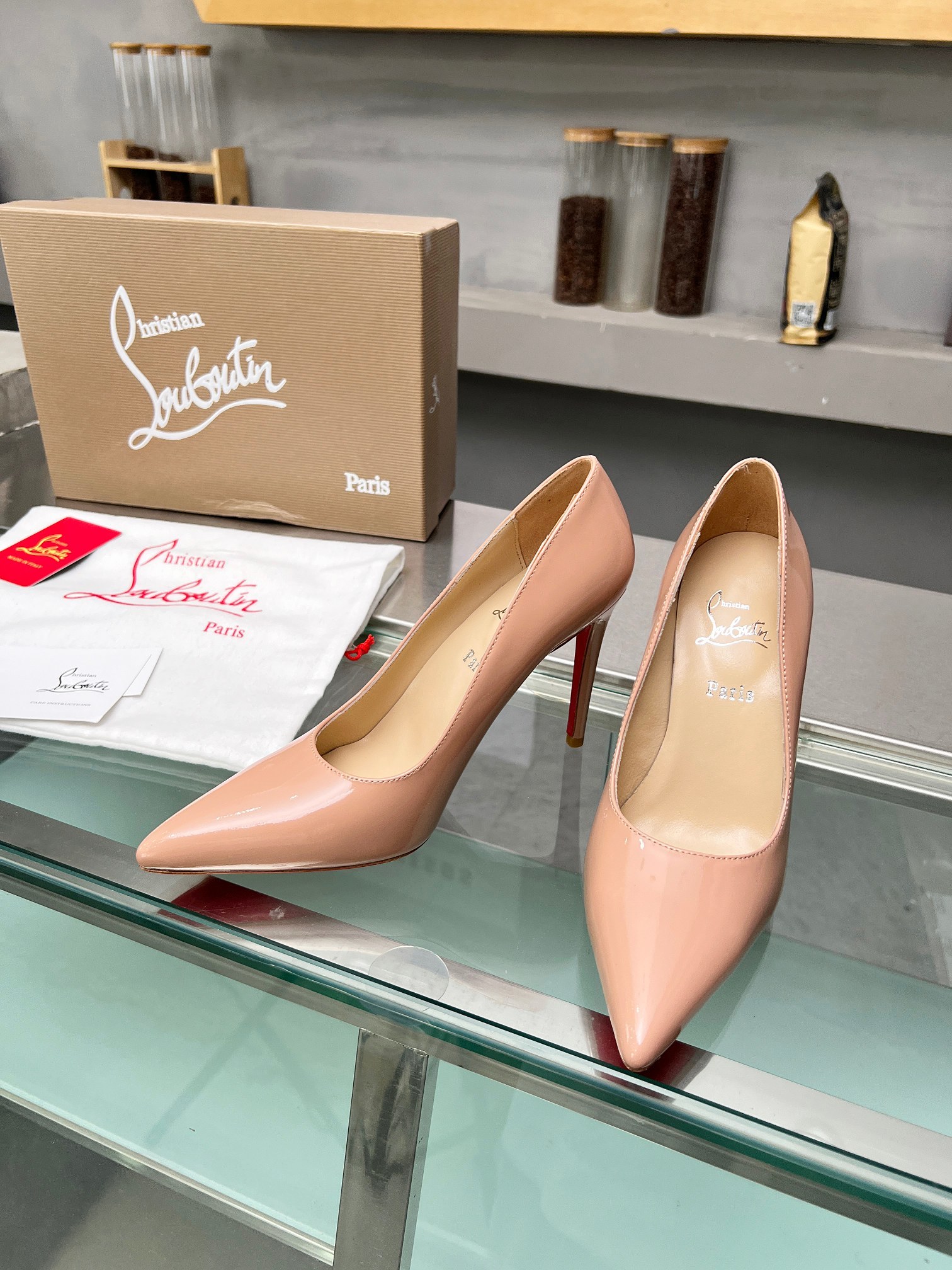Christian Louboutin Shoes Classic red soled high heels