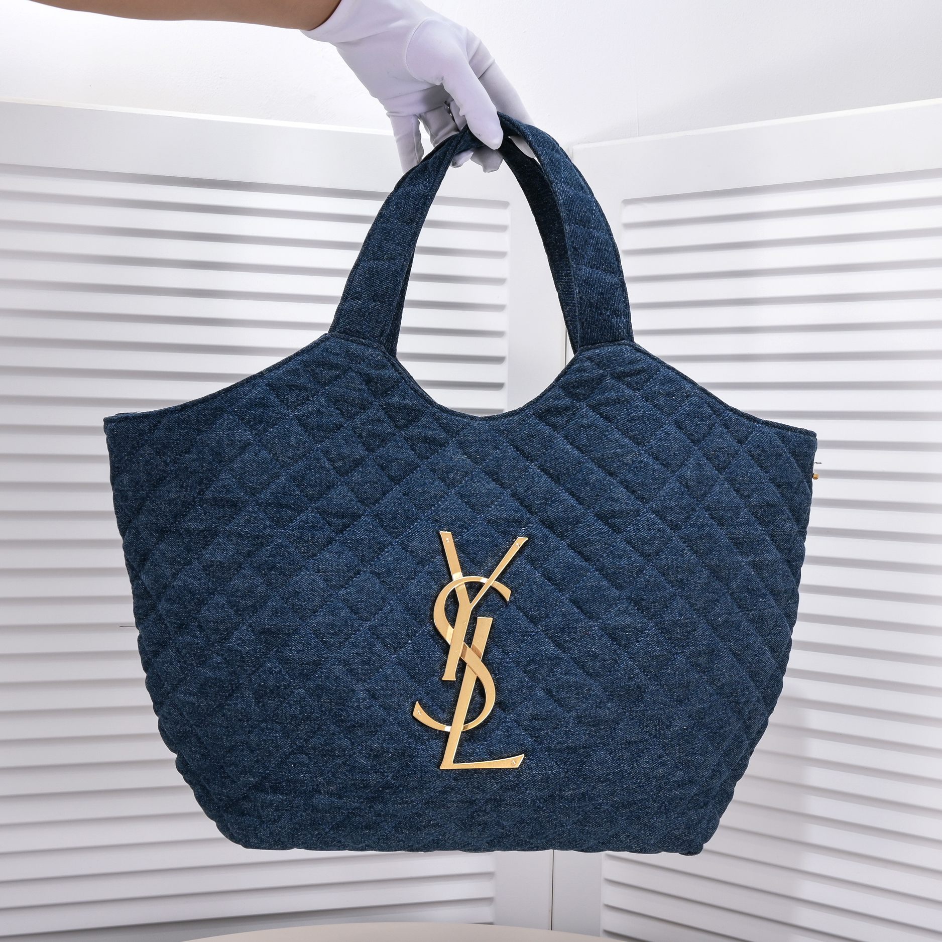 Saint Laurent YSL Icar Maxi Shopping Bag In Quilted Shoulder Bag Handbag