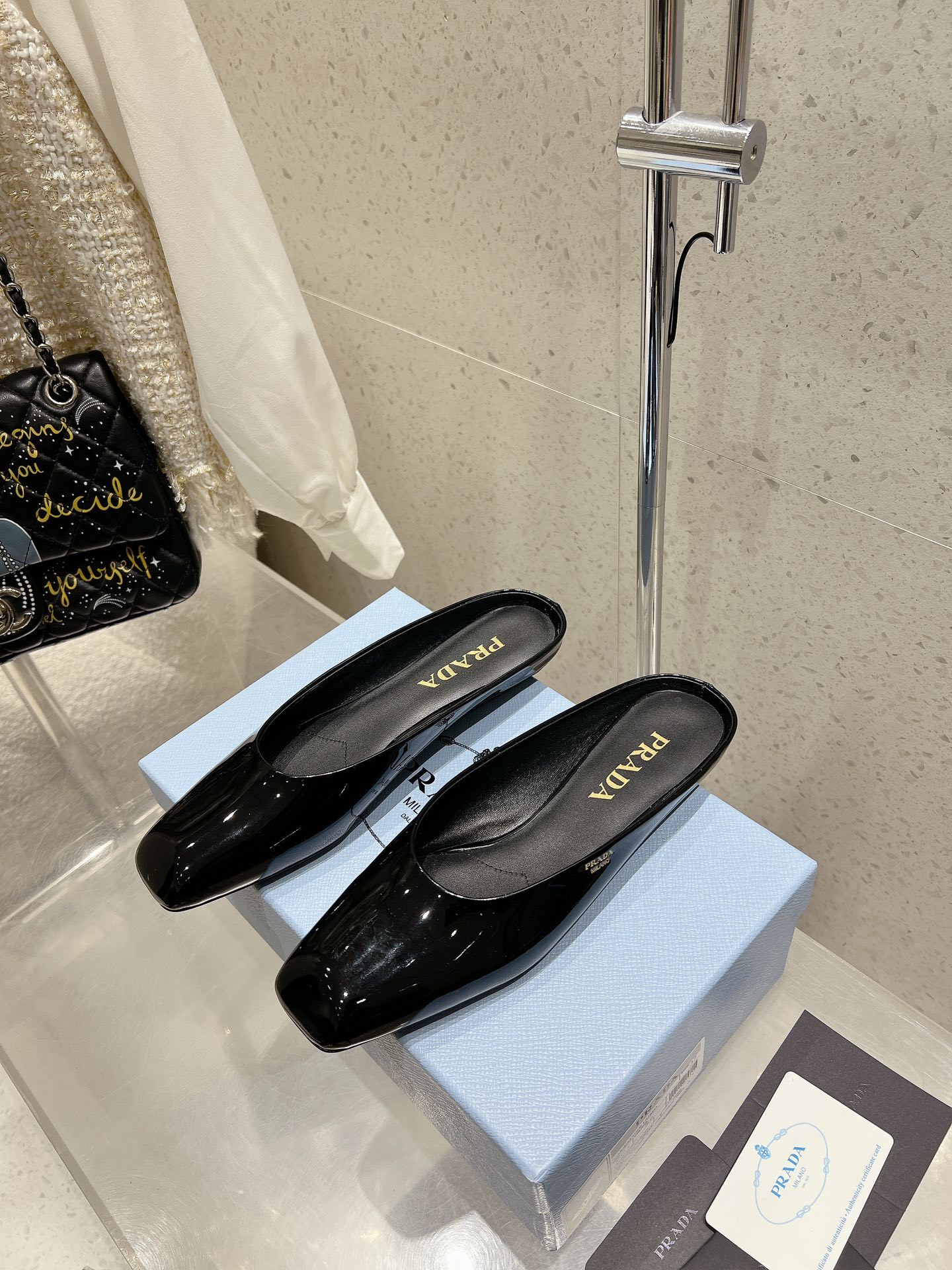 Prada Shoes Square headed flat bottomed slippers