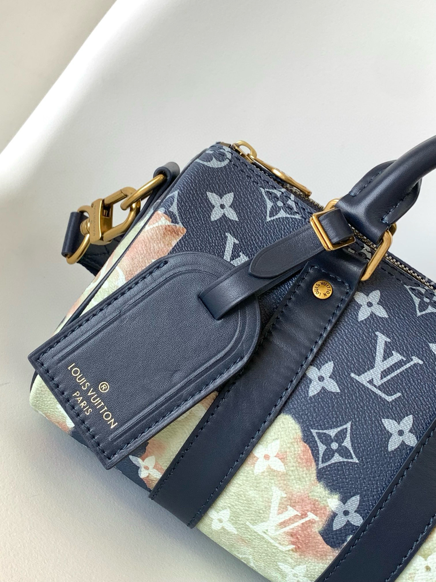 Louis Vuitton Keepall Bandouli猫re 25 Crossbody Bag