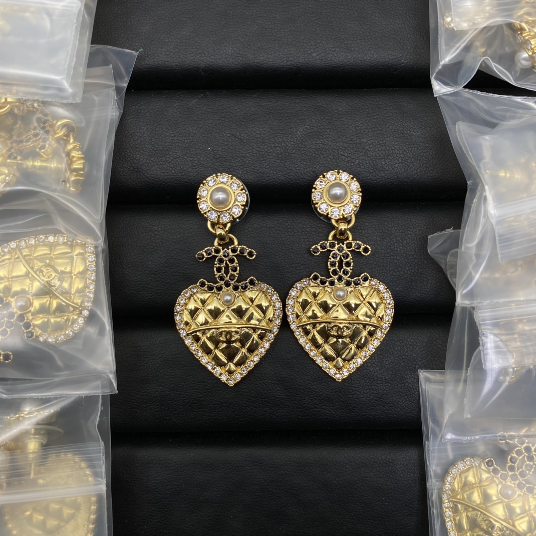 Chanel Earring 073