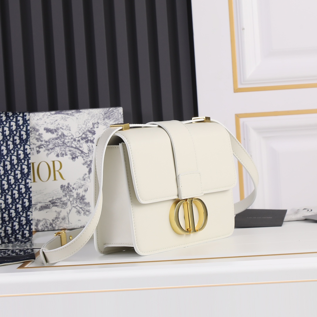 30 Montaigne Bag White CD-1001 XB081 24cm