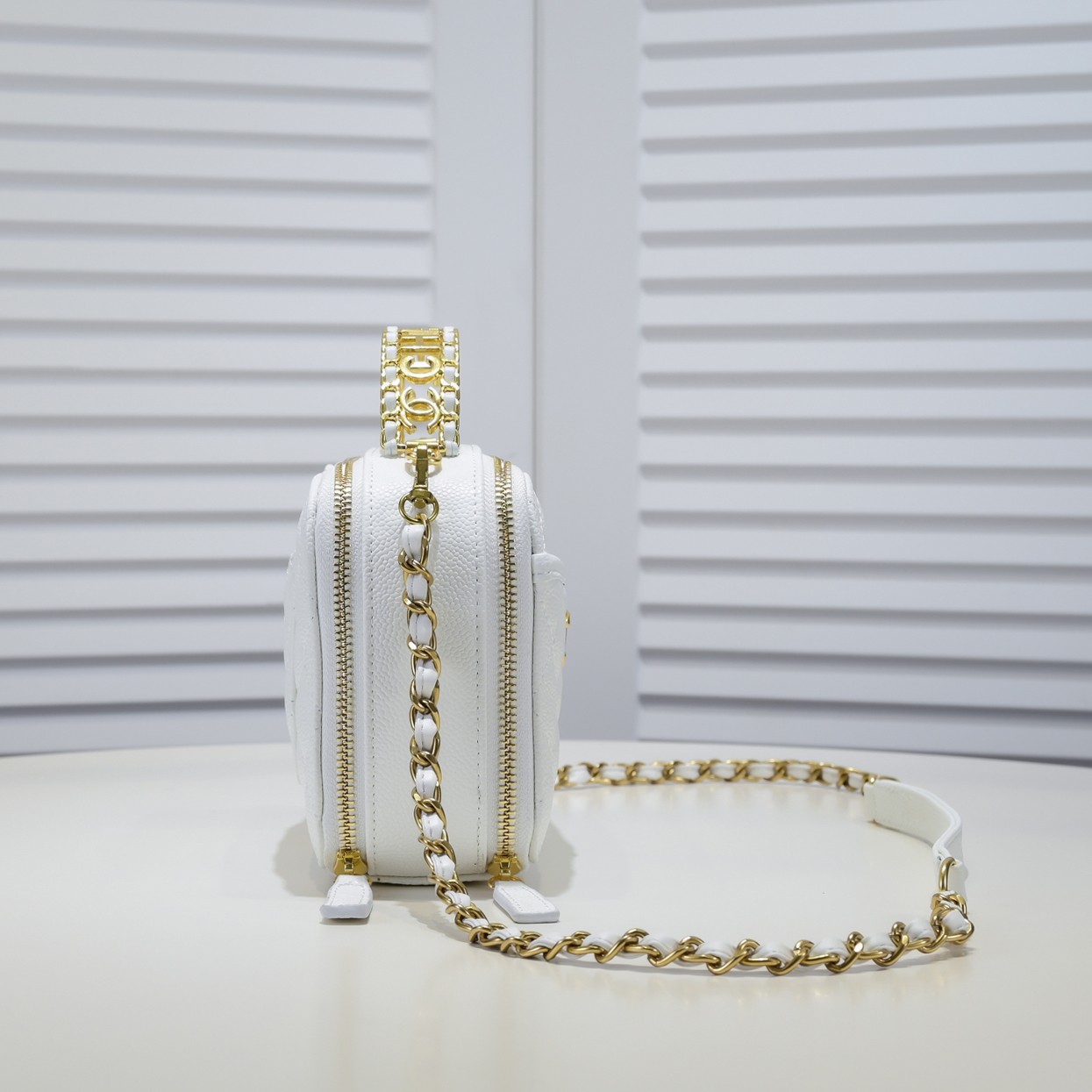 Chanel Caviar Double-C Camera Shoulder Bag Handbag