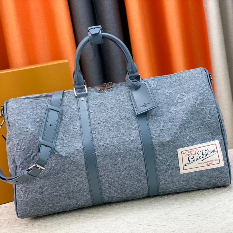 Louis Vuitton Keepall Bandouli猫re 50 travel bag M22532