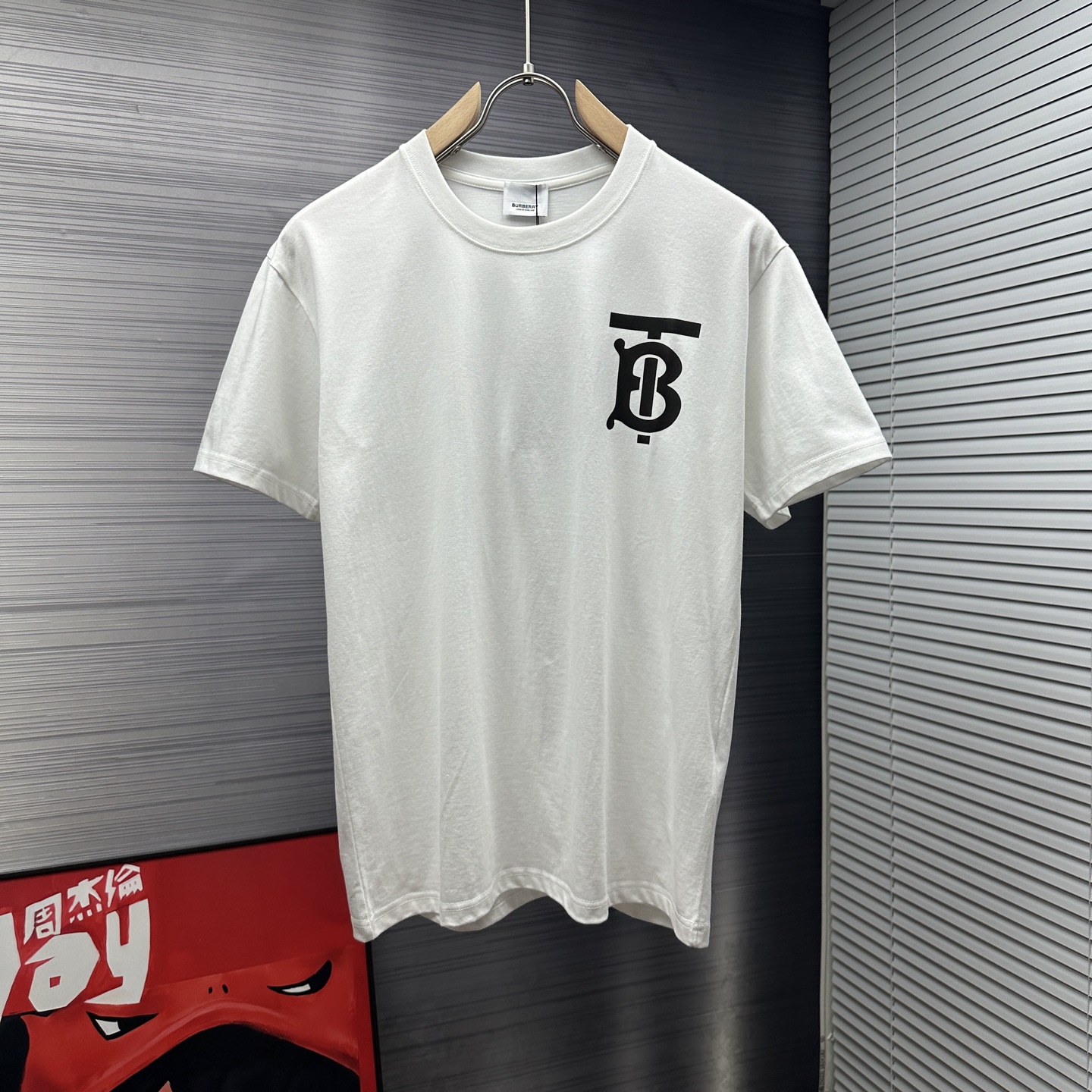 Burberry T-Shirts 007